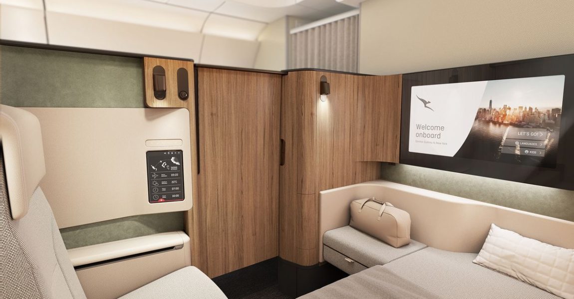 Qantas‘ First-Class-Kabine in der A350-1000 überrascht mit einem festen Bett. Die Suiten sind bis zu 50 Prozent größer als in den A380 des australischen Nationalcarriers.