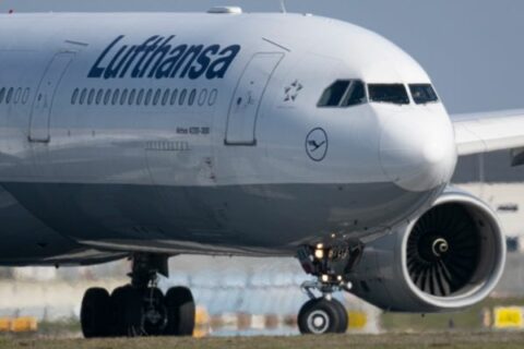 Wenige Tage vor Ablauf der Friedenspflicht dauern die Tarifverhandlungen zwischen der Lufthansa und ihren rund 5200 Stammpiloten an.