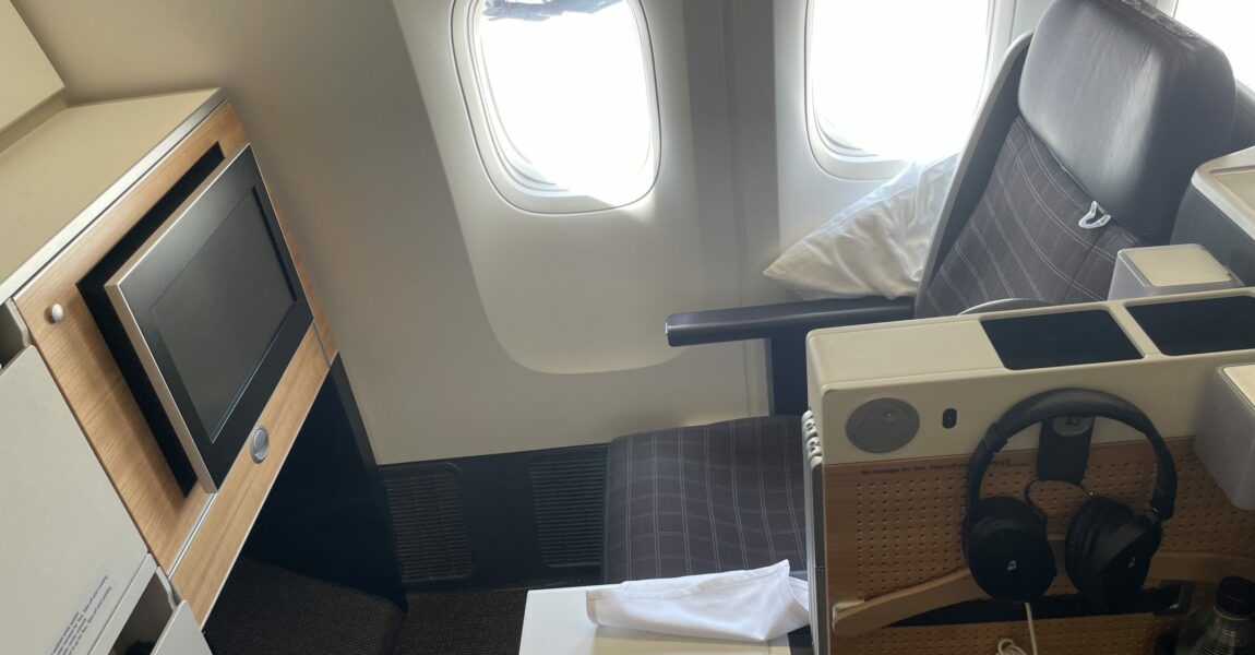 Die SWISS Business Class verspricht so Einiges. Kann sie im Test überzeugen?