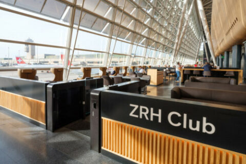 Der ZRH Club befindet sich am Flughafen Zürich im Airside Center.