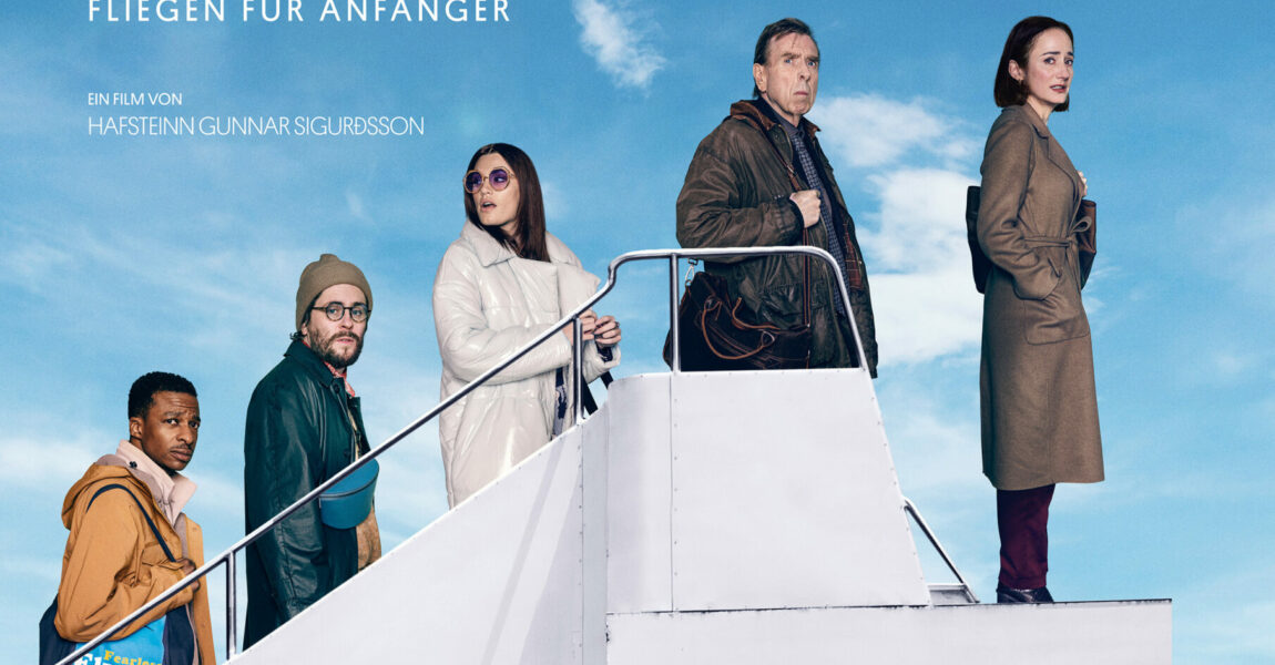 Gemeinsam abheben in die Welt der Komödie: 'Fearless Flyers – Fliegen für Anfänger' geht am 12. Oktober 2023 in die Kinos.