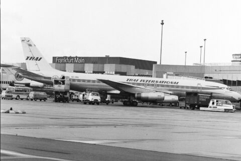 Am 6. November 1973 landete die Thai International Airways erstmals mit einer DC-8 auf dem Frankfurter Flughafen.