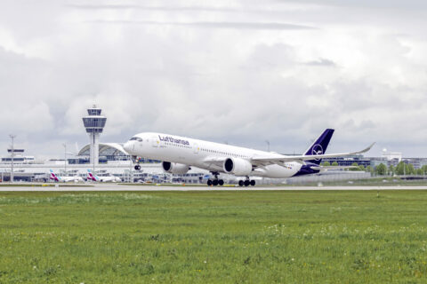 Die Lufthansa dürfte auch im Jahr 2024 auf Gewinne mit der Langstrecke setzen.
