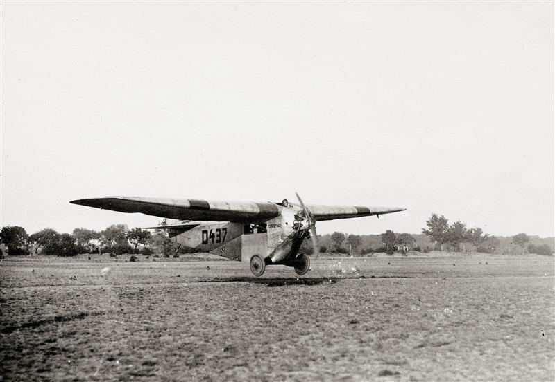 Die A 16 der Bremer Focke-Wulf Flugzeugbau A.G. war das erste in Bremen entwickelte Verkehrsflugzeug und kam im Sommer 1924 auf den Markt. Der Eindecker überraschte die Experten, denn er galt als untermotorisiert, aber passagierfreundlich. Die junge Luft Hansa kaufte einige Exemplare.