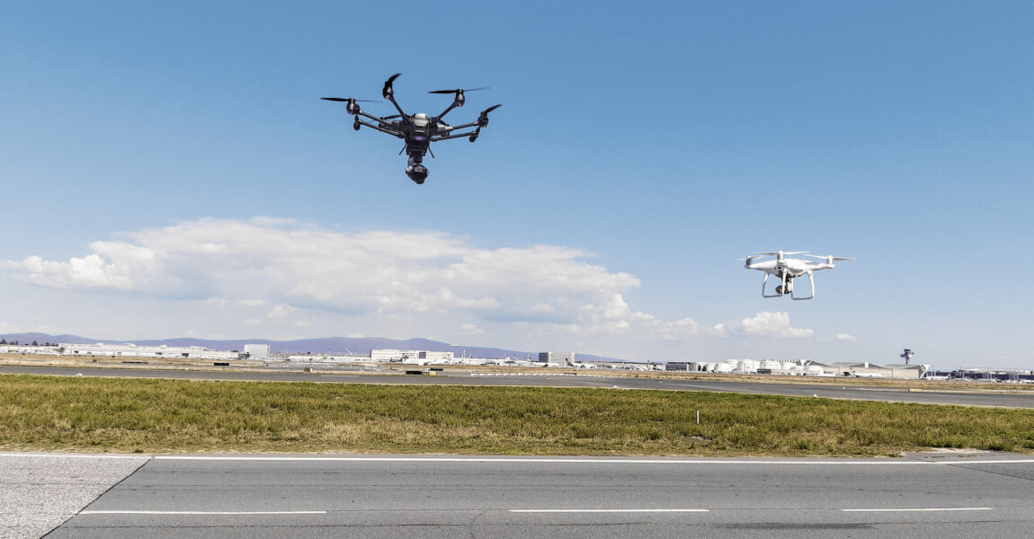 Abwehrsysteme verhindern Szenarien, bei denen Drohnen in das Flughafengelände eindringen können.