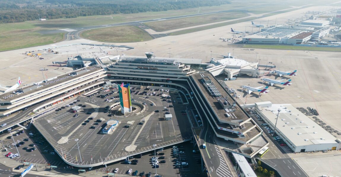 Luftaufnahme des Flughafens Köln/Bonn.