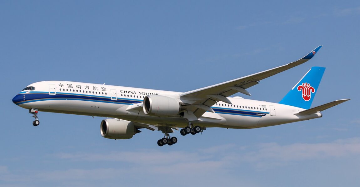 Vertrag über acht Jahre zwischen Lufthansa Technik und China Southern Airlines.