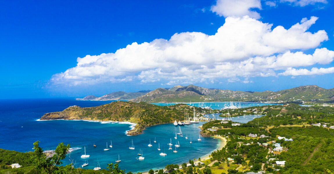 Traumhafter Blick! Condor steuert künftig Antigua und Barbuda an.
Ab November bis März gibt es eine wöchentliche Direktverbindung von Frankfurt am Main.