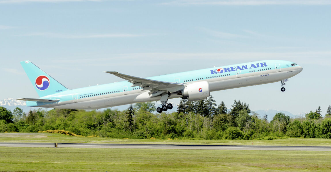 Korean Air, im Bild mit einer Boeing 777-300ER, möchte mit der ebenfalls südkoreanischen Asiana fusionieren.
