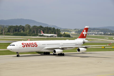 Bei Swiss werden die A340-300 (im Bild) ab dem zweiten Quartal 2025 sukzessive durch A350-900 abgelöst.