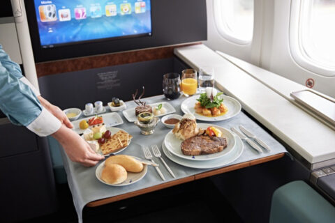 Das Kabinenpersonal von Korean Air beendet den Bordservice seit dem 1. Juli 2024 früher.