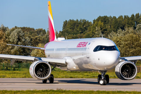 Abgelichtet in Hamburg-Finkenwerder: Die erste A321XLR für Iberia.