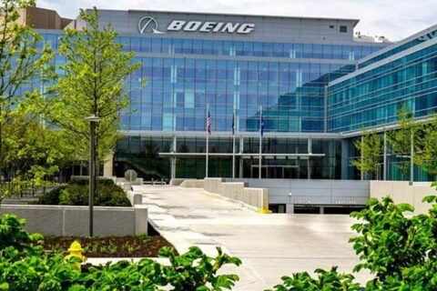Boeing-CEO Kelly Ortberg wendete sich in einem Schreiben persönlich an alle Mitarbeiter.