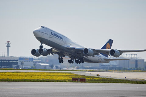 Eine Boeing 747-800 der Lufthansa (Symbolfoto).