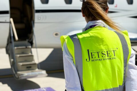 Lokal trifft global - mit Jetset als Partner tritt ExecuJet in den griechischen Markt ein.