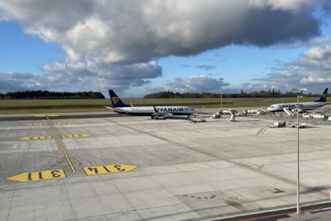 Blick auf die neue Vorfeldfläche am Flughafen Hahn.