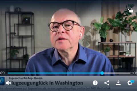 Thomas Borchert, Chefredakteur AERO INTERNATIONAL, spricht in der tagesschau über das Flugzeugunglück in Washington.