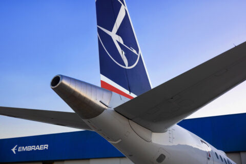 Embraer ist eng mit der polnischen Luftfahrt verbunden. Nicht nur über E-Jets (Foto), die von der polnischen LOT geflogen werden.