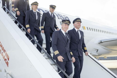 Lufthansa-Piloten trainierten am Flughafen Rostock-Laage Landungen mit Boeing 787-9.