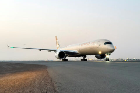 Etihad übernimmt sechstes und neuestes Flugzeug vom Typ Airbus A350.