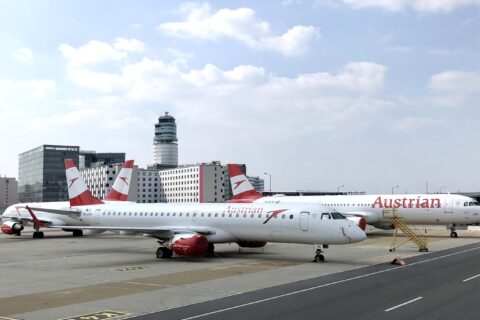 Der erste Embraer Jet der Austrian, OE-LWA.