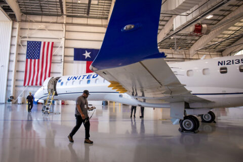 Embraer eröffnete neue Wartungsanlagen im US-Bundesstaat Texas. Erstkundin ist die US-Regionalairline CommuteAir, die Embraer ERJ145 sowie E170 betreibt. 