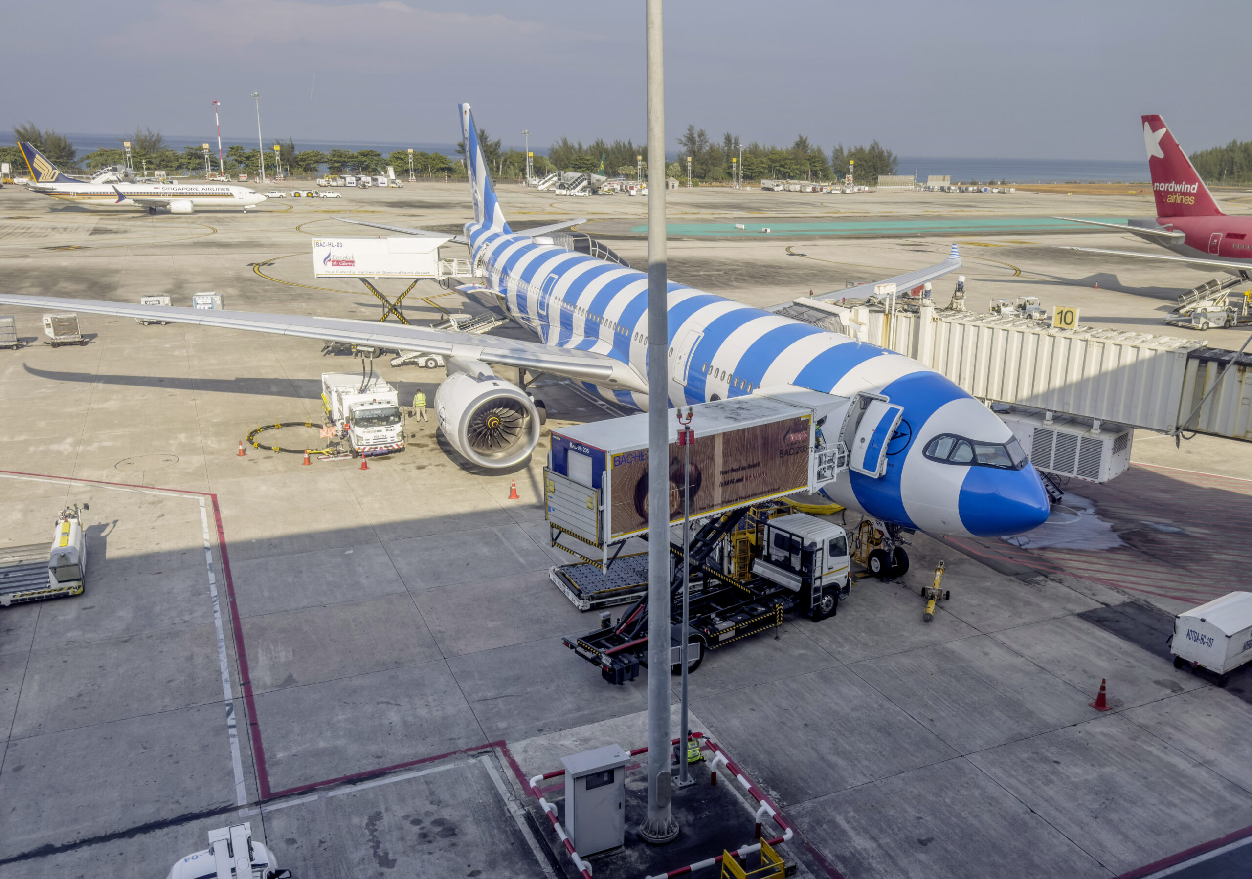Die zum Einsatz kommende A330, Kennung D-ANRN, trägt die Blue-Sea-Livery. Bild: Dietmar Plath
