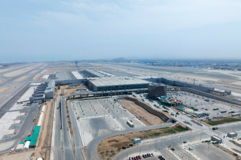 Der Flughafen Lima hat sein neues Terminal eröffnet, das dreimal so groß wie das alte ist.