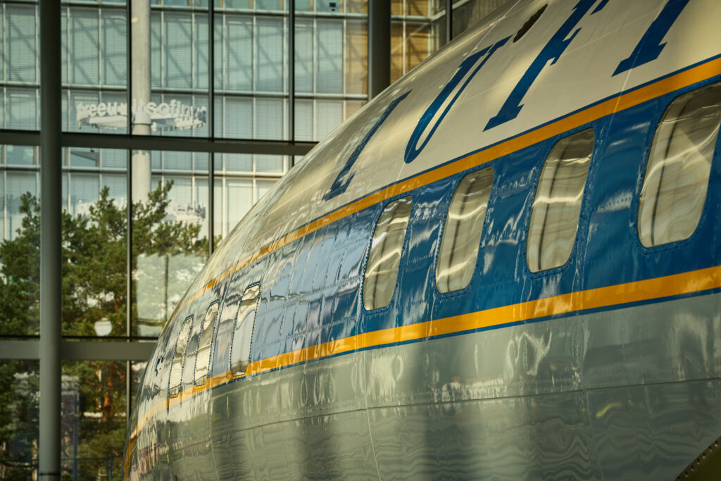 Lufthansa Super Star, L-1649A