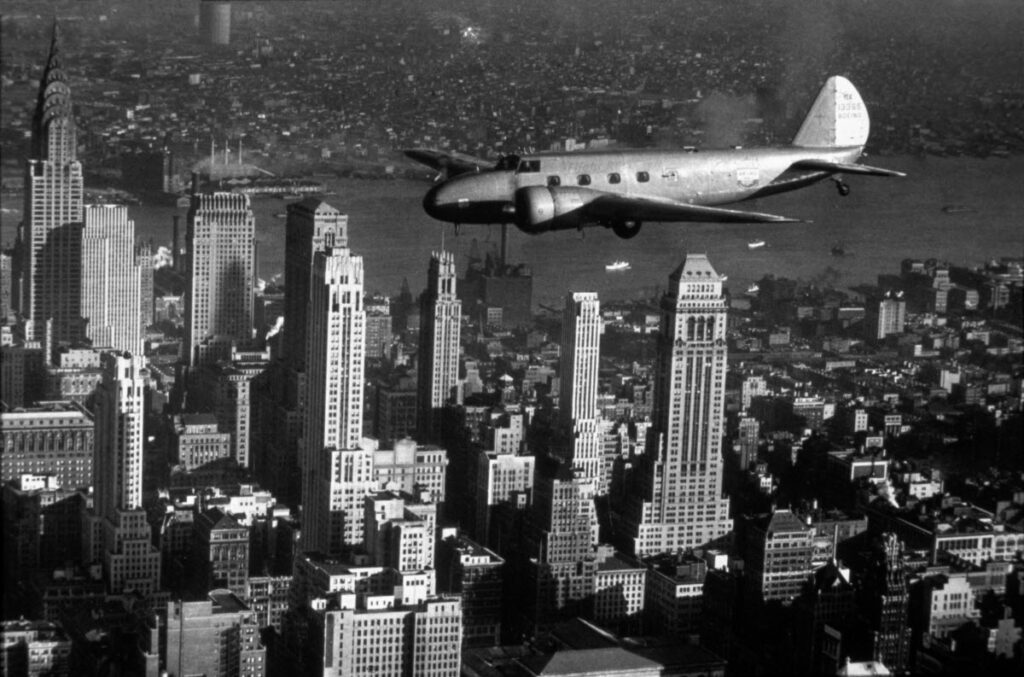 Boeing, Boeing 247D, New York