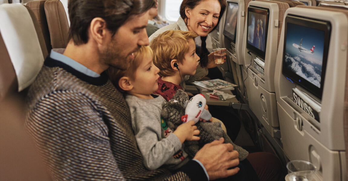 Beim Thema Kindersitze gibt es unterschiedliche Regelungen je Airline.