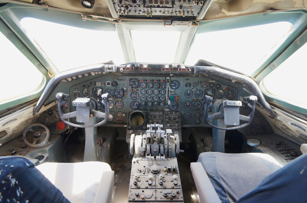 Cockpit einer CV 880 von innen
