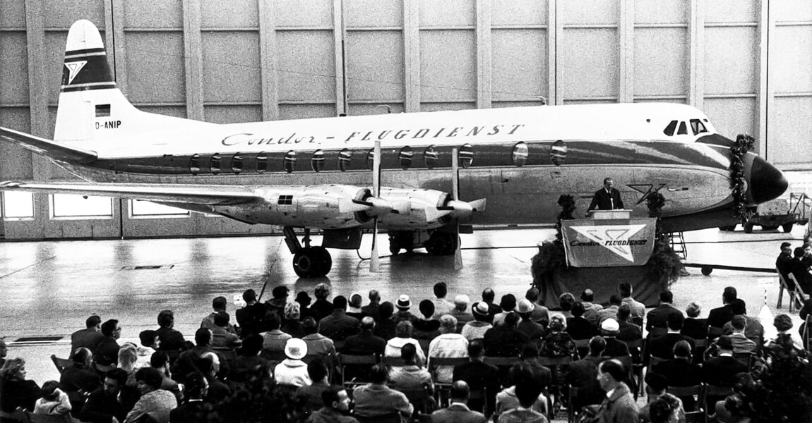 Im November 1961 übernahm die heutige Condor nicht nur die erste Viscount von ihrer Muttergesellschaft Lufthansa. Parallel dazu nannte sie sich nach dem Kauf der Namensrechte von Deutsche Flugdienst in Condor Flugdienst um. 