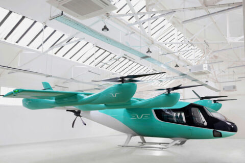 So präsentiert sich der aktuelle Entwurf der von einem Piloten geflogenen Eve-100 für vier Passagiere.