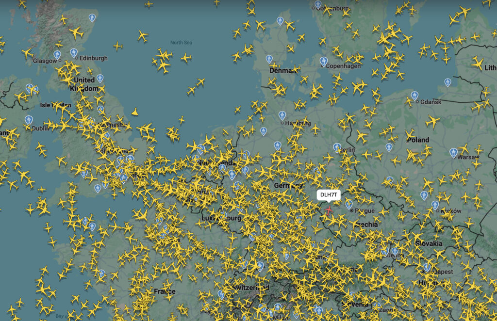 Screenshot von Flightradar24 über Europa