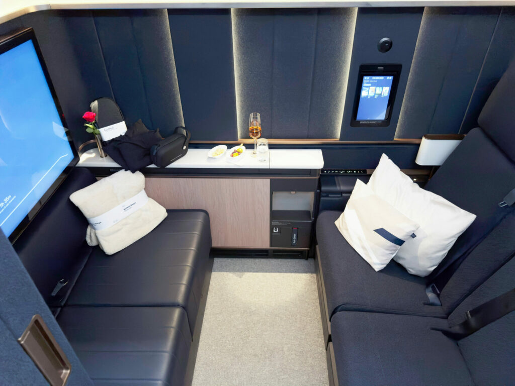 Allegris-First-Class