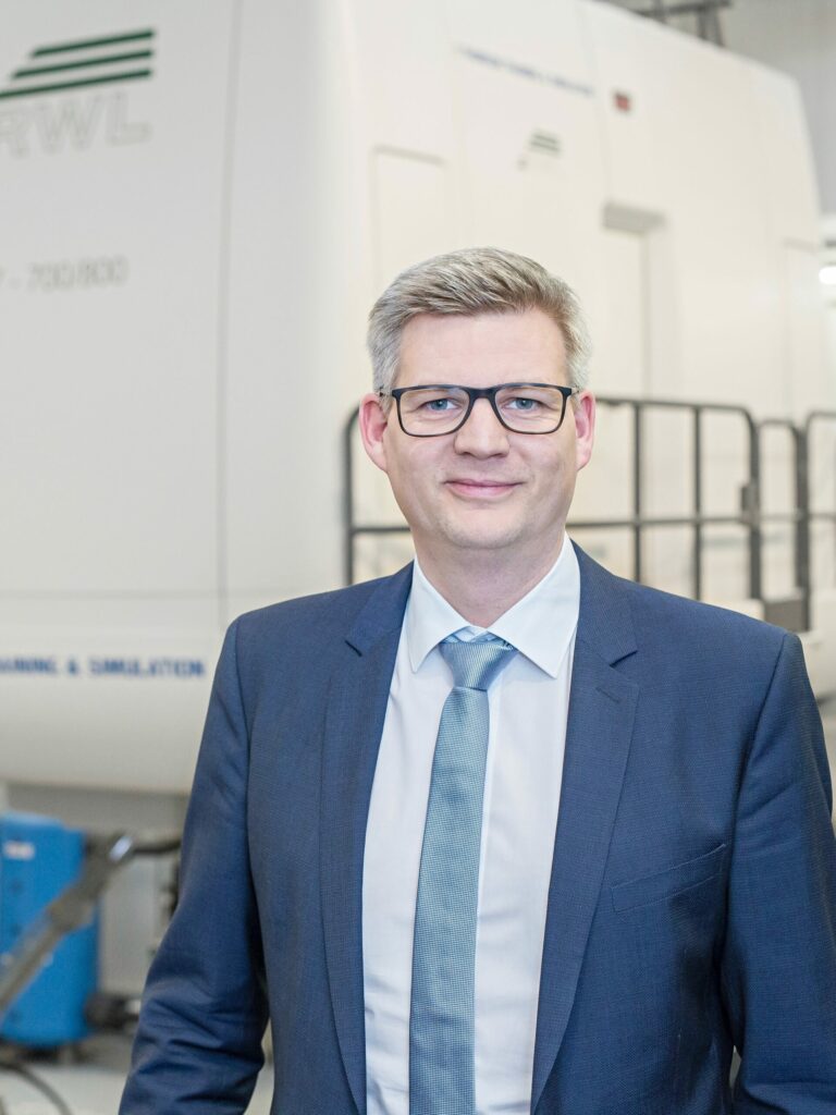 Jens Küper leitet die German Flight Academy.