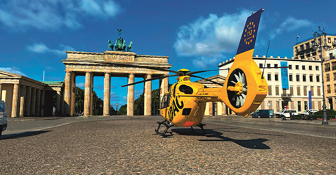 Christoph 31 vor dem Brandenburger Tor. 