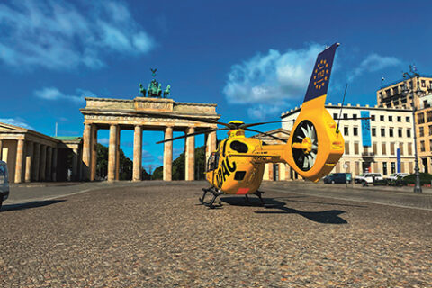 Christoph 31 vor dem Brandenburger Tor. 