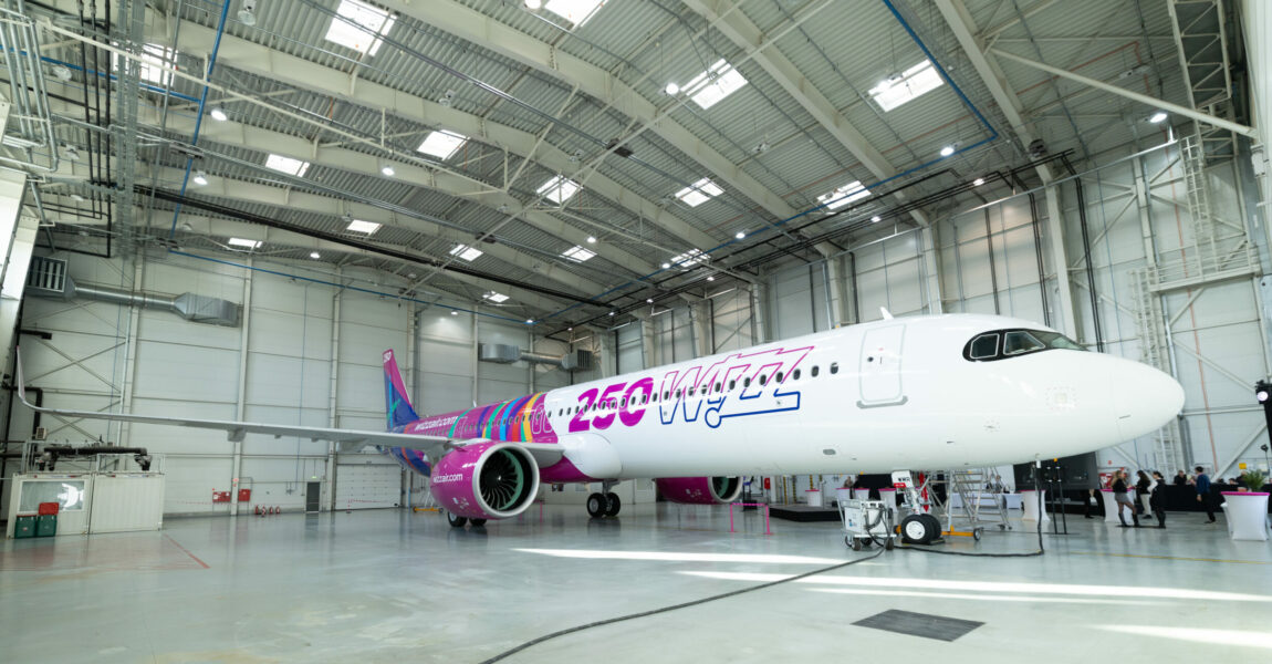 Wizz Air hat Ende November ihr 250. Flugzeug, eine A321neo, in Budapest präsentiert.