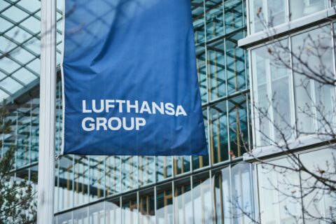 Lufthansa sieht sich erneut mit Lohnforderungen konfrontiert.