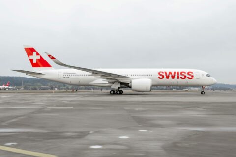 Swiss konnte jetzt ihre zweite A350-900 begrüßen. Das Flugzeug trägt die Kennung HB-IFB und der Namen „Delémont“. 