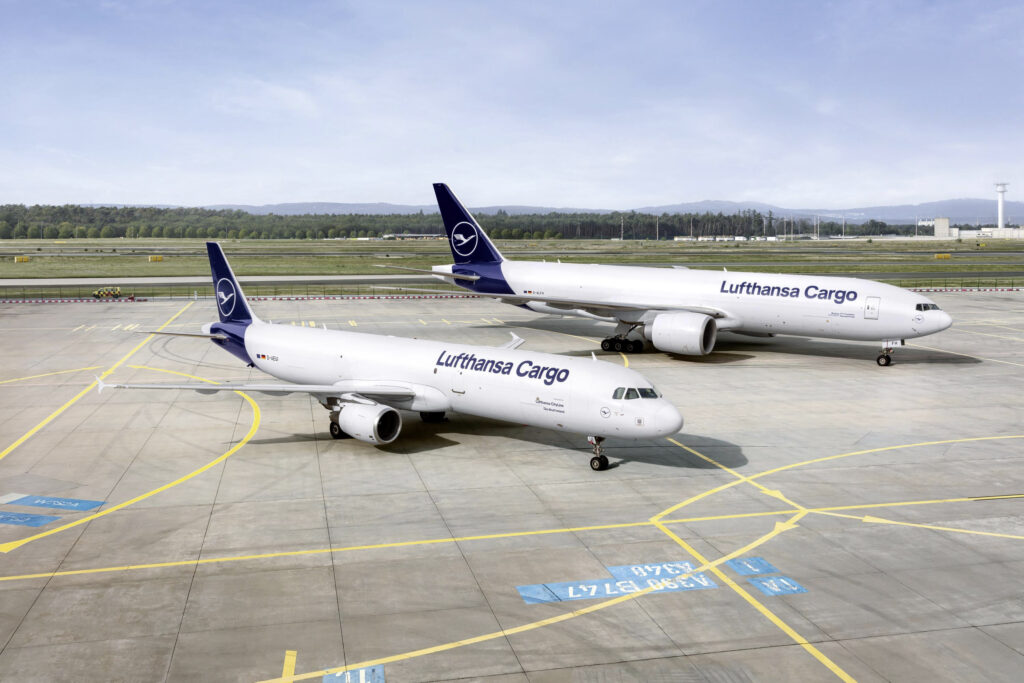 Airbus A321P2F, Boeing 777F, Lufthansa Cargo, Lufthansa CityLine