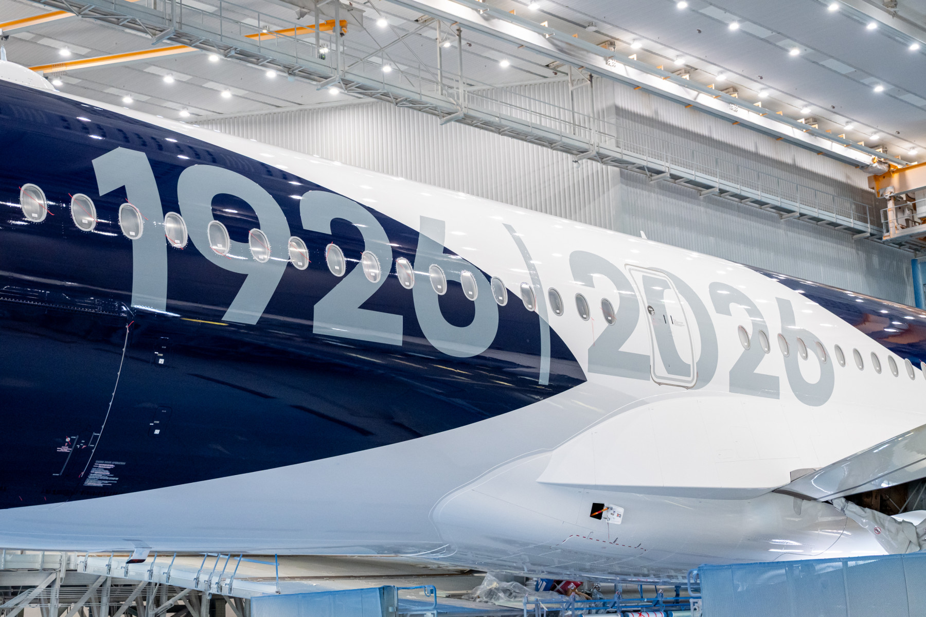 Sonderlackierung, 100 Jahre Lufthansa,