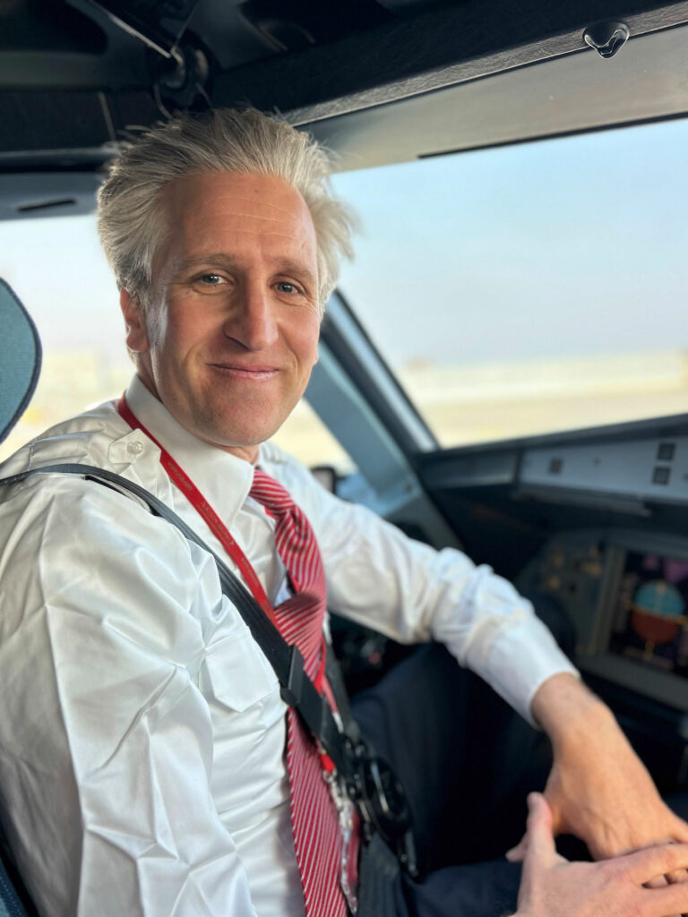 Prominenter Austrian Airlines Pilot