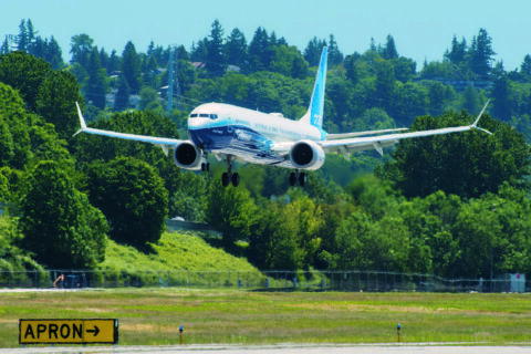 Erstflug, Boeing 737-10