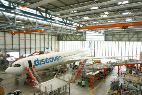 Dieser A330-300 wird derzeit mit AeroSHARK foliert. Das dauert rund zehn bis 14 Tage. 
