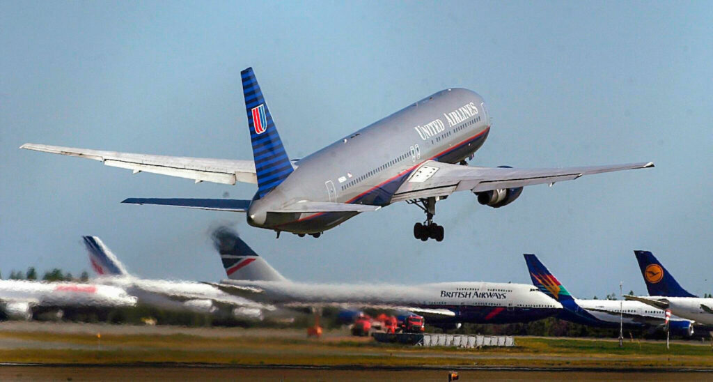 Flugzeug hebt ab