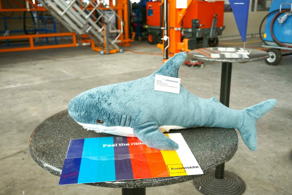 AeroSHARK A330-300